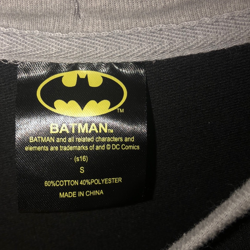 Batman Sweater - Picture 2 of 3